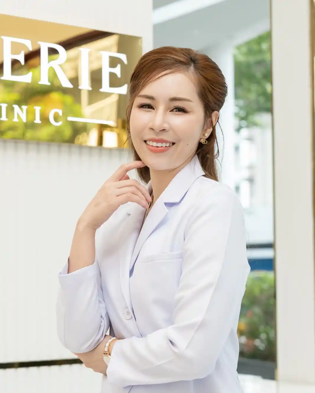 หมอบี